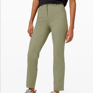Lululemon City Sleek 5 Pocket 7/8 Pant